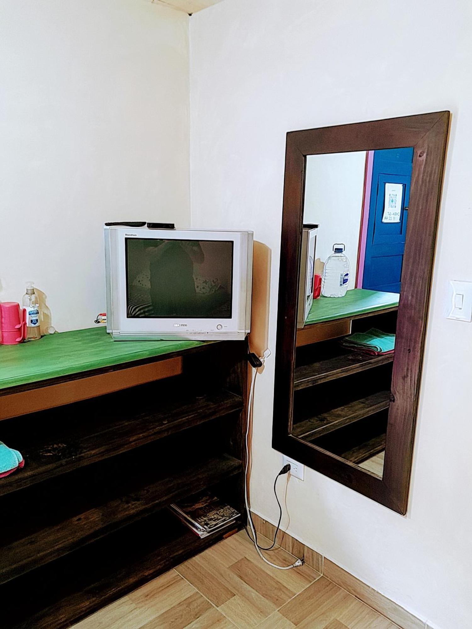 Hostal Familiar Jerico Salento Esterno foto